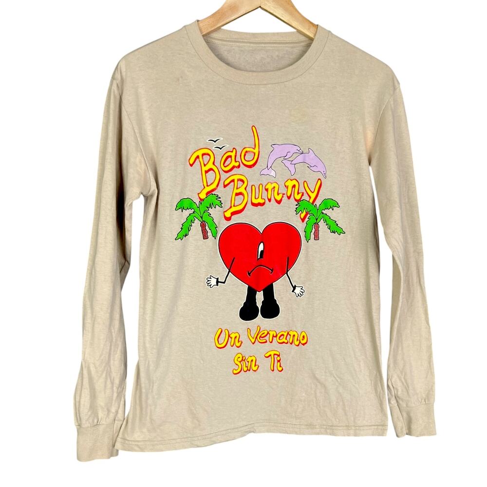 Men's Bad Bunny Un Verano Sin Ti 2022 Tour L/S T-Shirt - Small